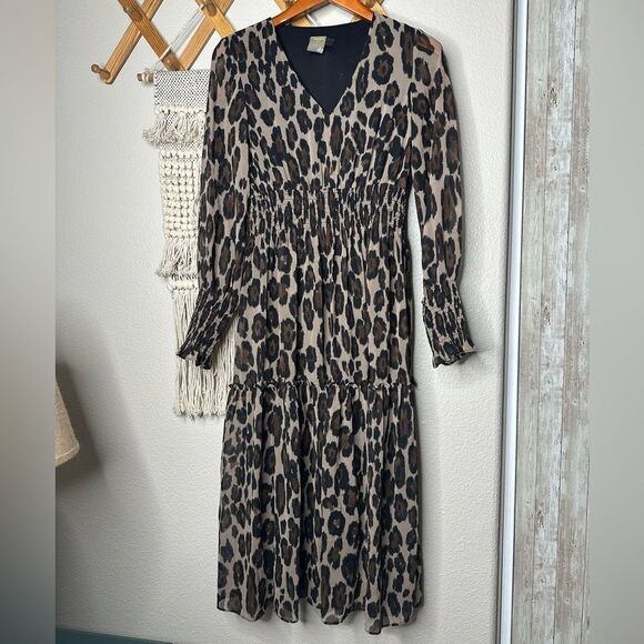Taylor Leopard Print V-Neck Midi Dress (Size 2) - Picture 1 of 4